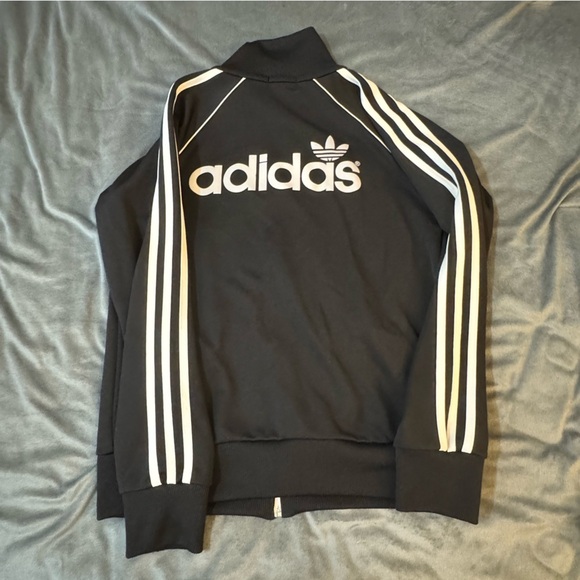 Adidas Black Track Jacket

#1192 - Picture 8 of 9